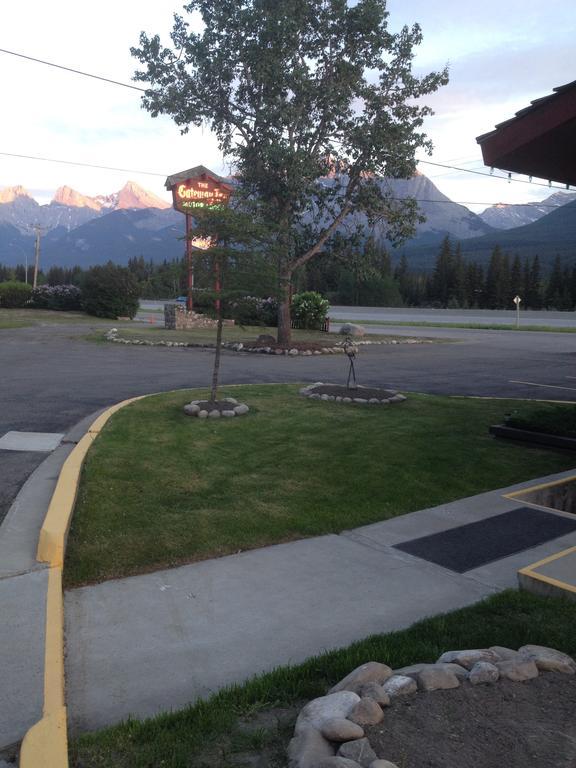 The Gateway Inn Canmore Exteriör bild