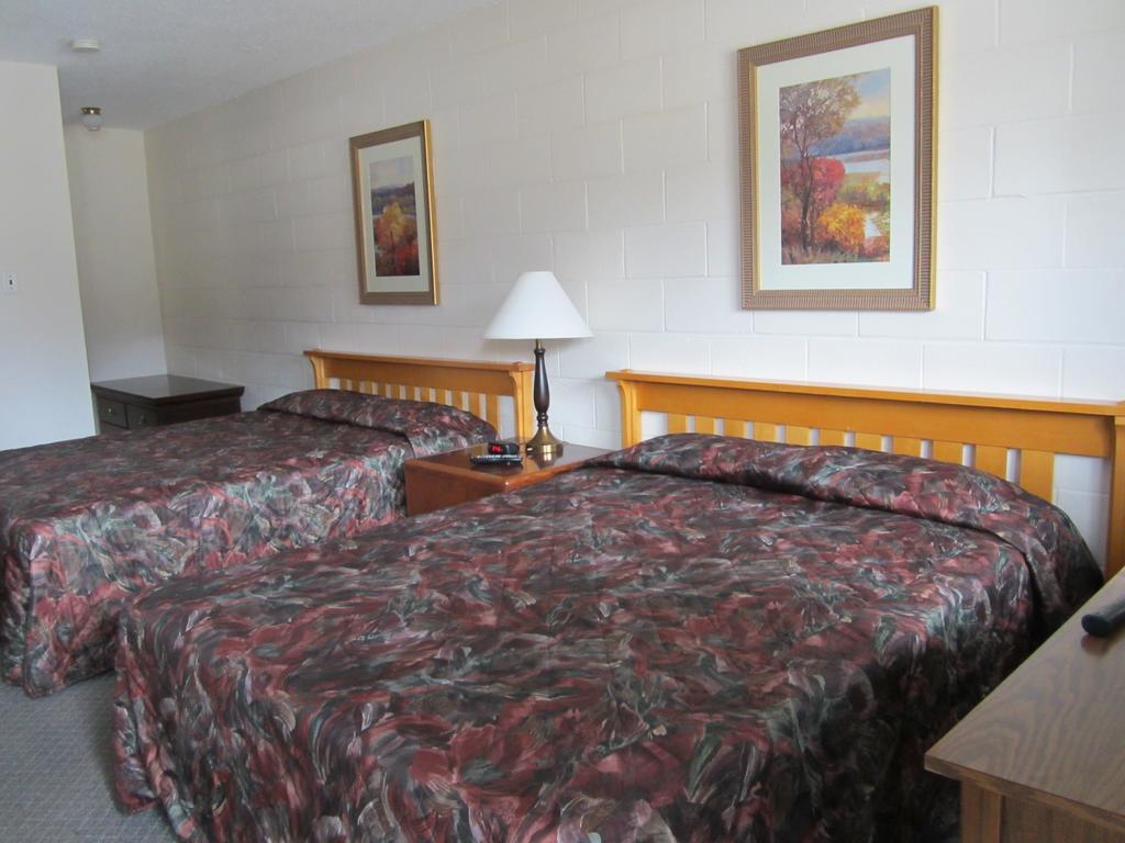The Gateway Inn Canmore Rum bild