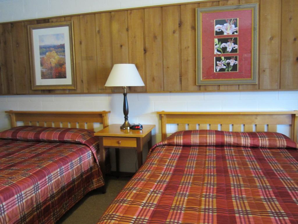 The Gateway Inn Canmore Rum bild